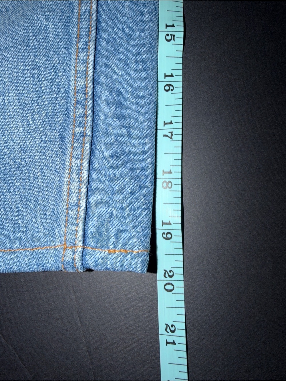 Zara High Rise Cropped Denim Jeans - Picture 3 of 4